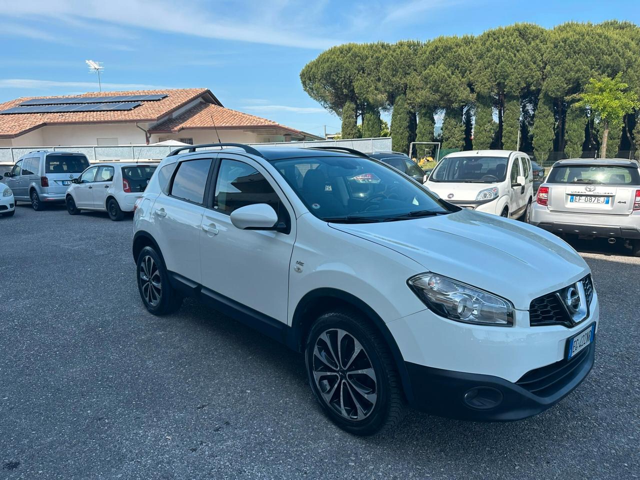Nissan Qashqai 2.0 dCi DPF 4WD n-tec