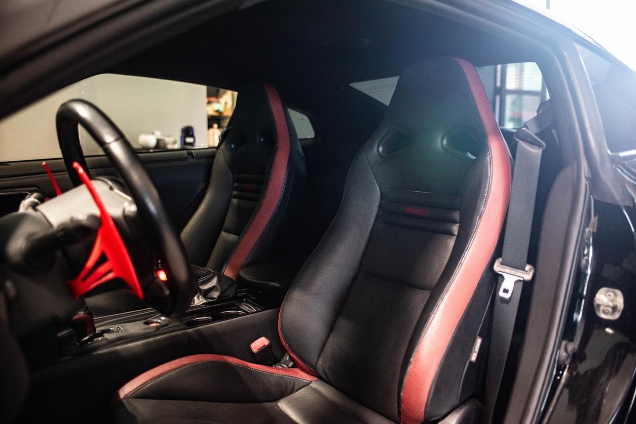 Nissan GT-R 3.8 V6 Black Edition