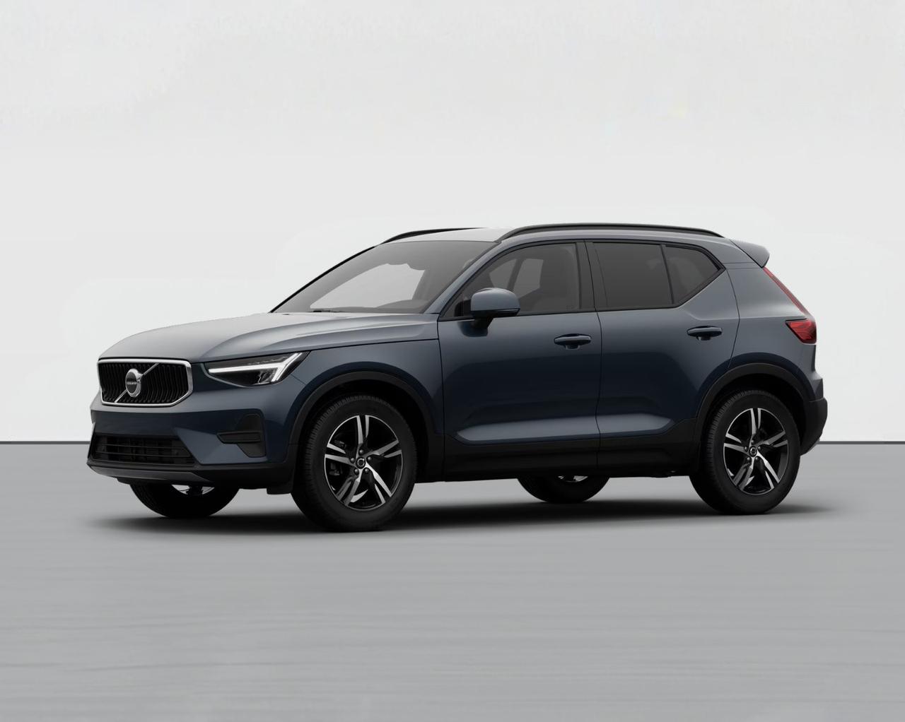 VOLVO XC40 CORE B3 AUTO PREZZO PROMO FINO A FINE MESE