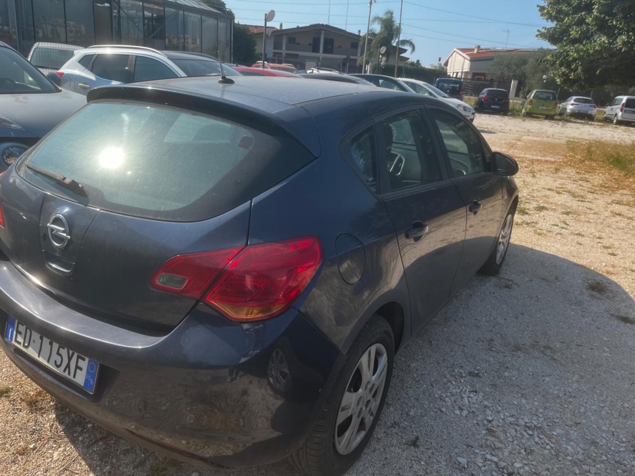 Opel astra berlina 1600 diesel