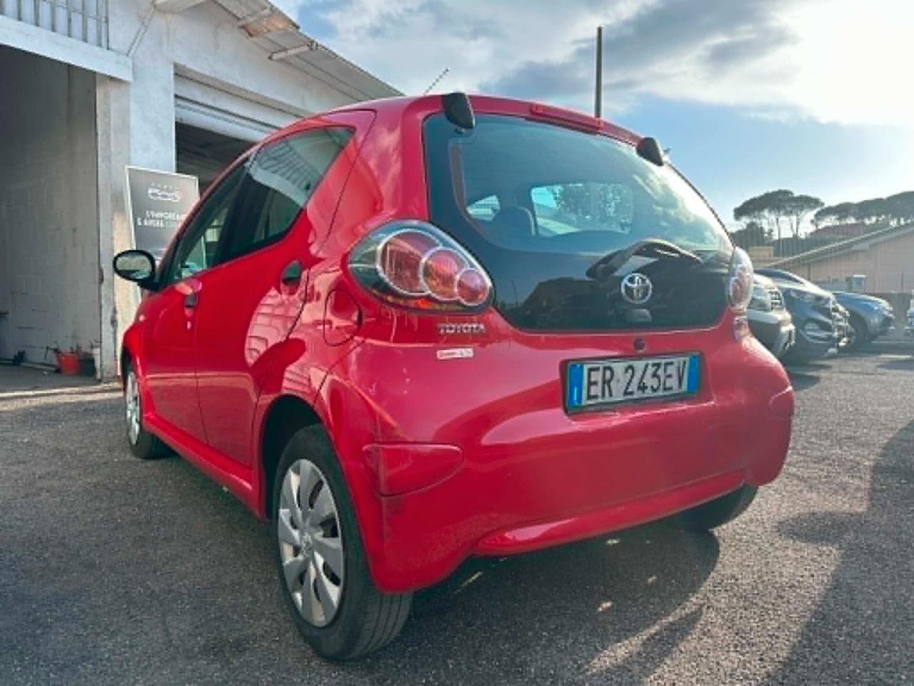 Toyota Aygo 1.0 12V VVT-i 5 porte Active Connect