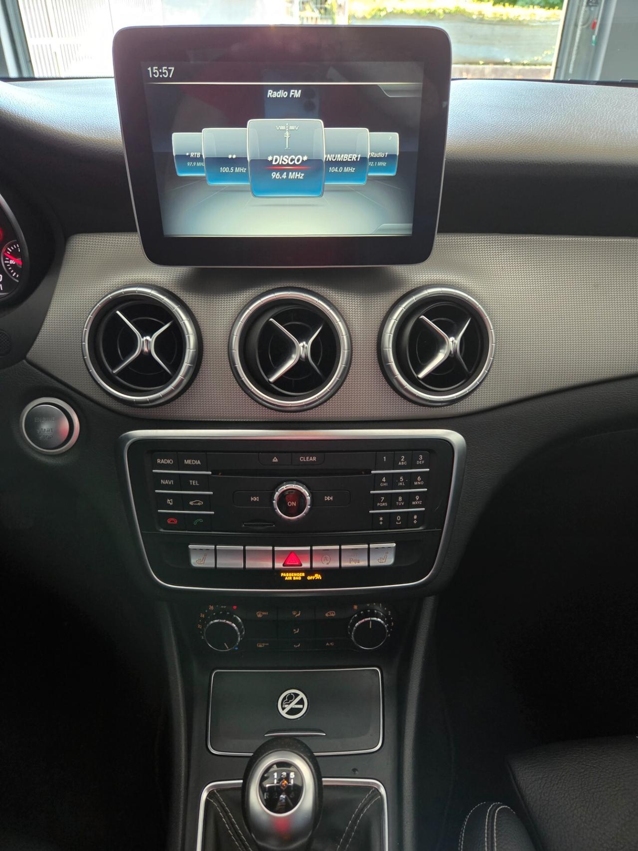 Mercedes-benz CLA 200 Business