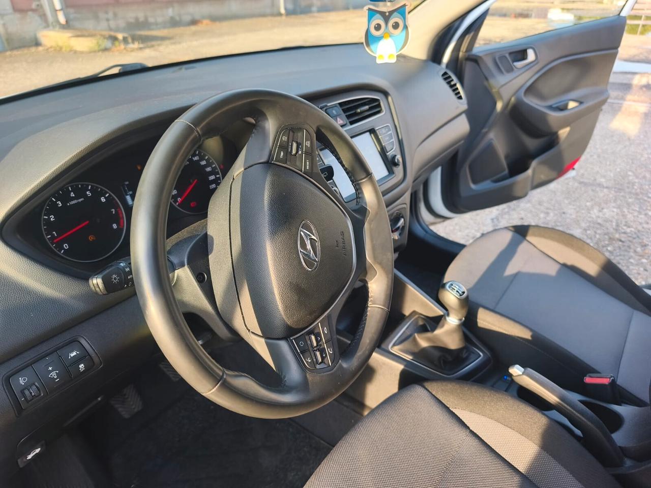 Hyundai i20 2020---1.2 Benzina Neopatentati