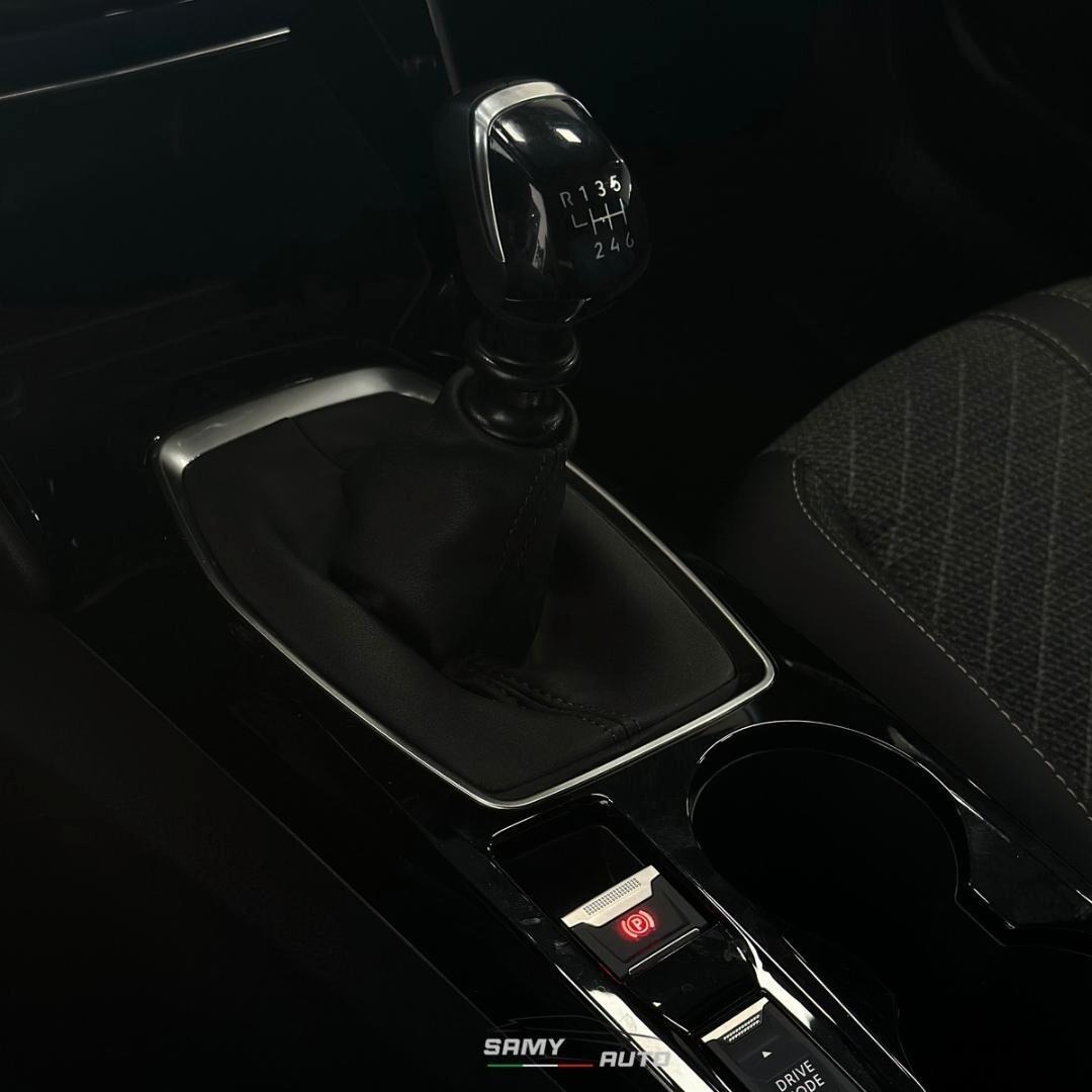 Peugeot 2008 PureTech 100 S&S Allure