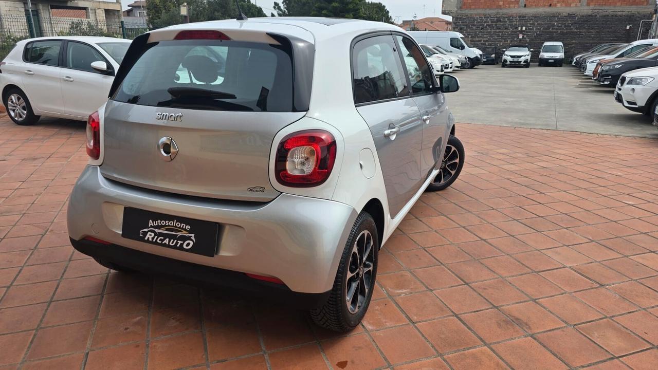 Smart ForFour 70 1.0 Passion