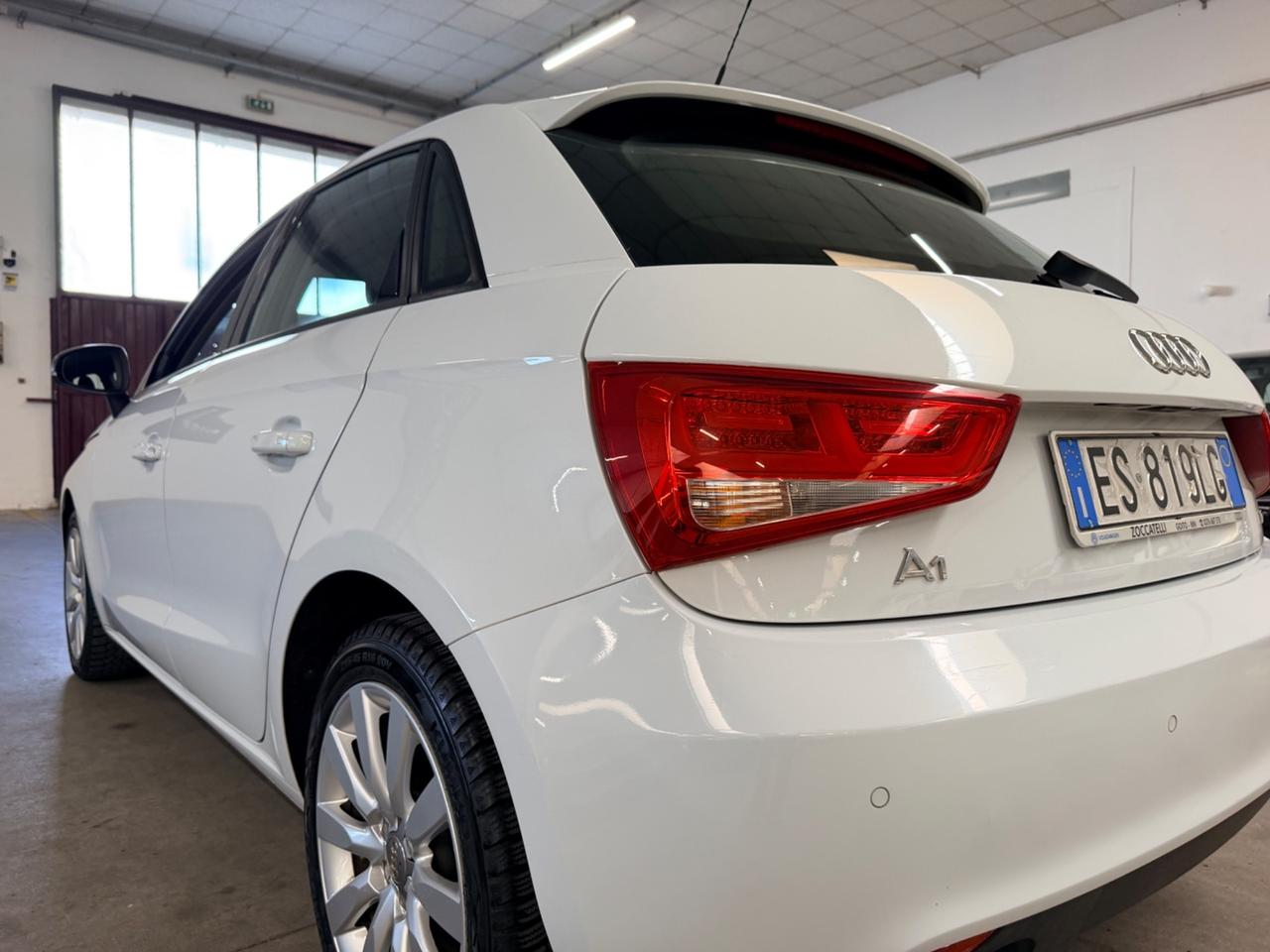 Audi A1 SPB 1.6 TDI S tronic Attraction
