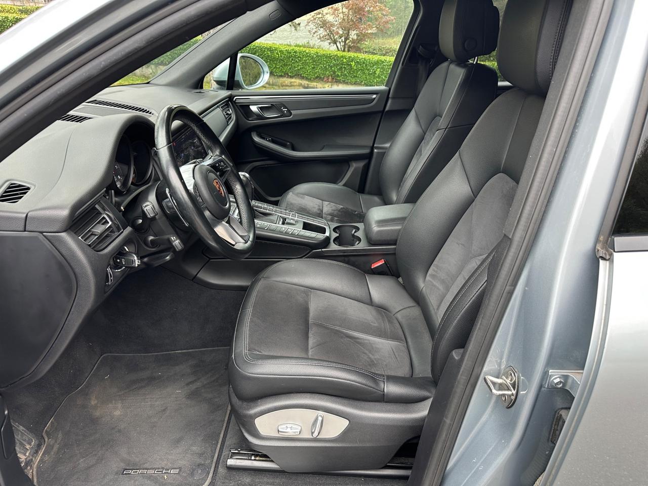 Porsche Macan 2.0 245 cv - 2019