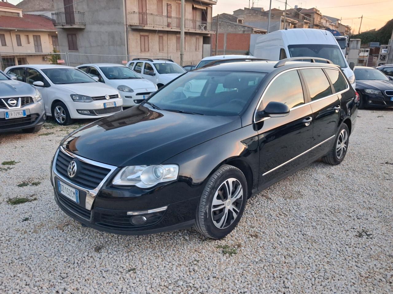 Volkswagen Passat 1.6 TDI DPF Var Comf. BM Tech.