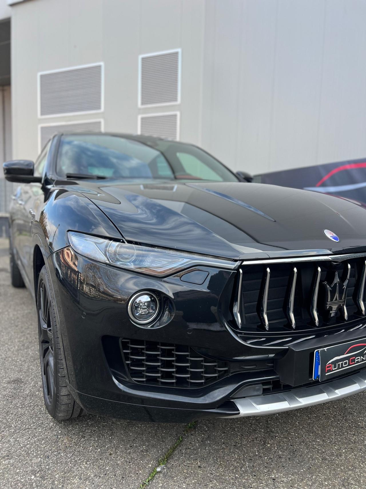 Maserati Levante V6 430 CV S AWD