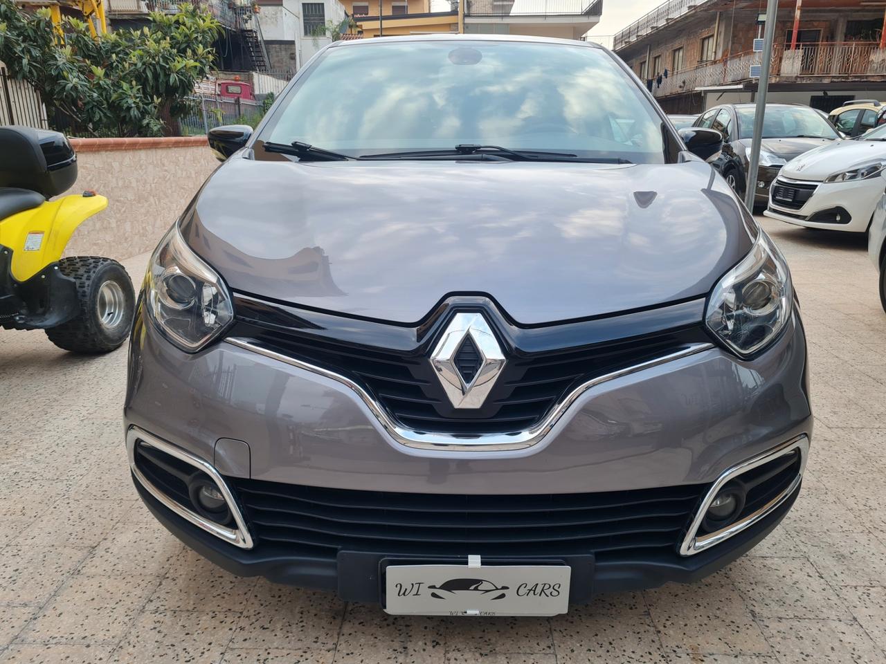 Renault Captur 1.5 DCI 90 CV EDC INTENS r-line