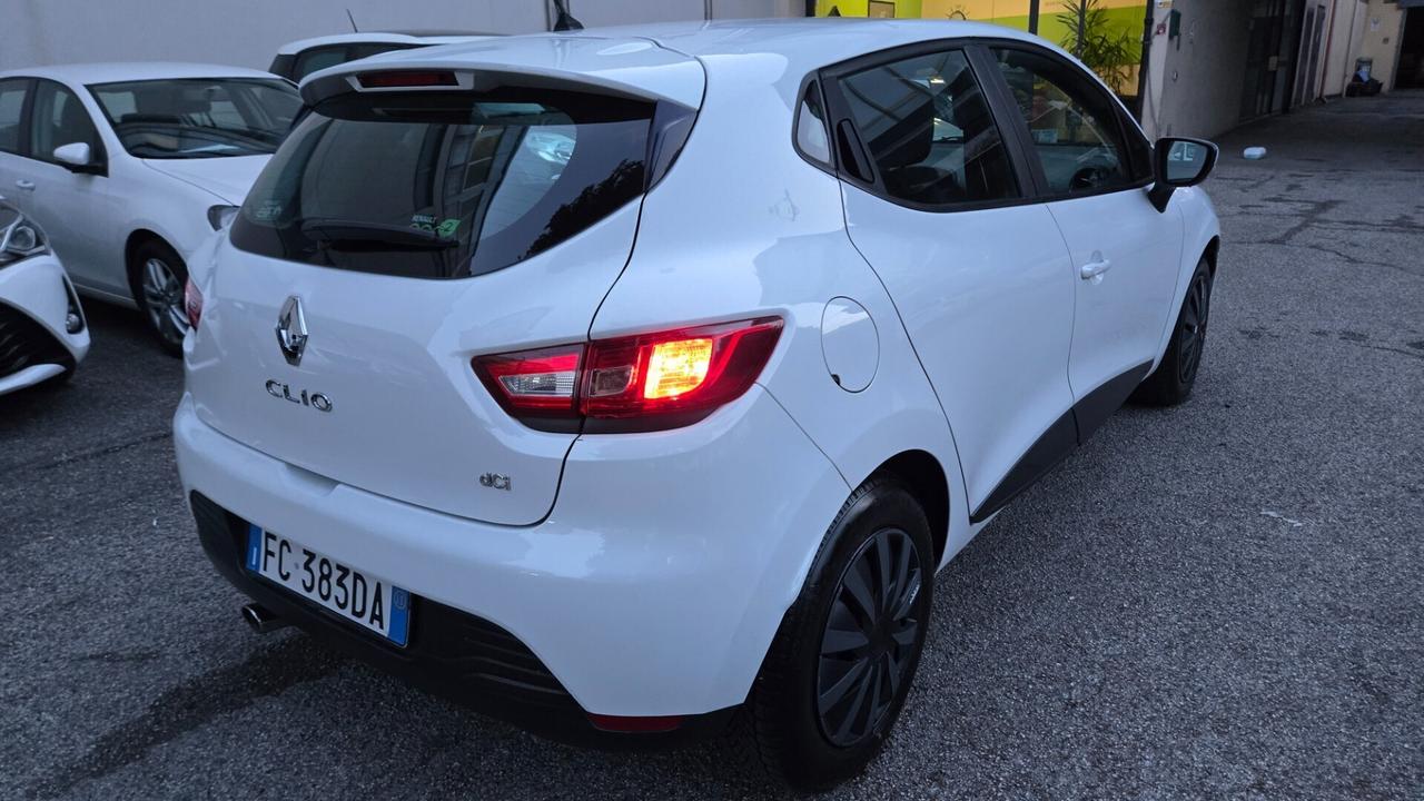 Renault Clio dCi 8V 75CV Start&Stop 5 porte Energy