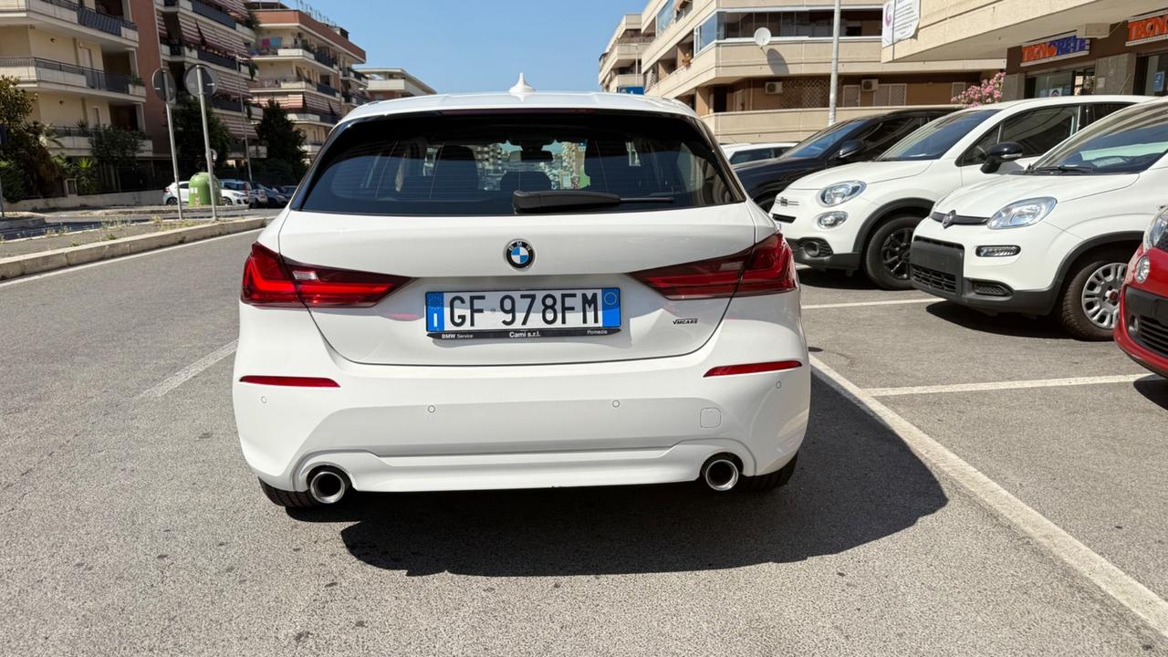 Bmw 118 118d 5p. Business Advantage LED NAVI CERCHI 18 PDC CLIMA AUTOMATICO