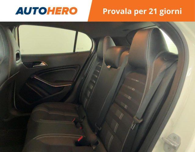 MERCEDES-BENZ GLA 180 d Automatic Sport