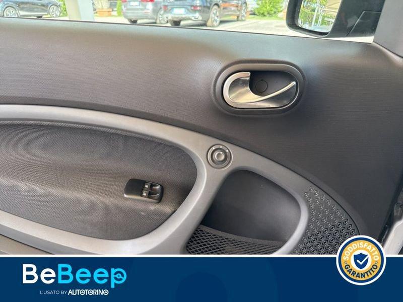 smart fortwo EQ PASSION 4,6KW