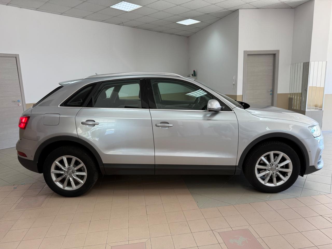 Audi Q3 2.0 TDI 150 CV quattro Business