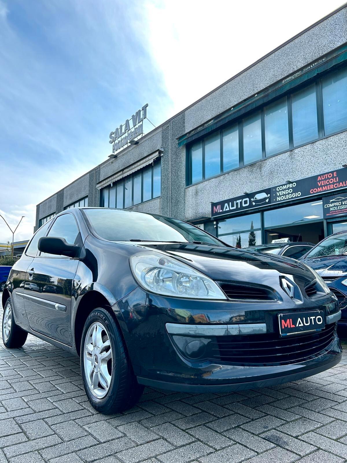 Renault Clio 1.2 16V 3 porte Dynamique - ok neopatentato