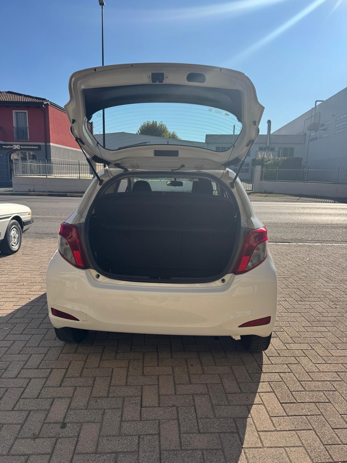 Toyota Yaris 1.4 D-4D 3 porte Style