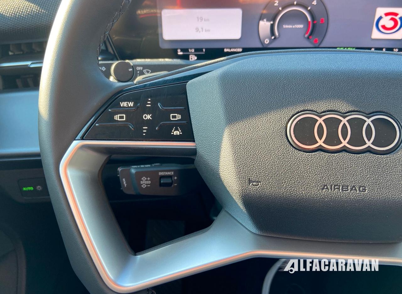 Audi Q3 Sportback 2.0 tdi Business Advanced 150cv s-tronic KM 0