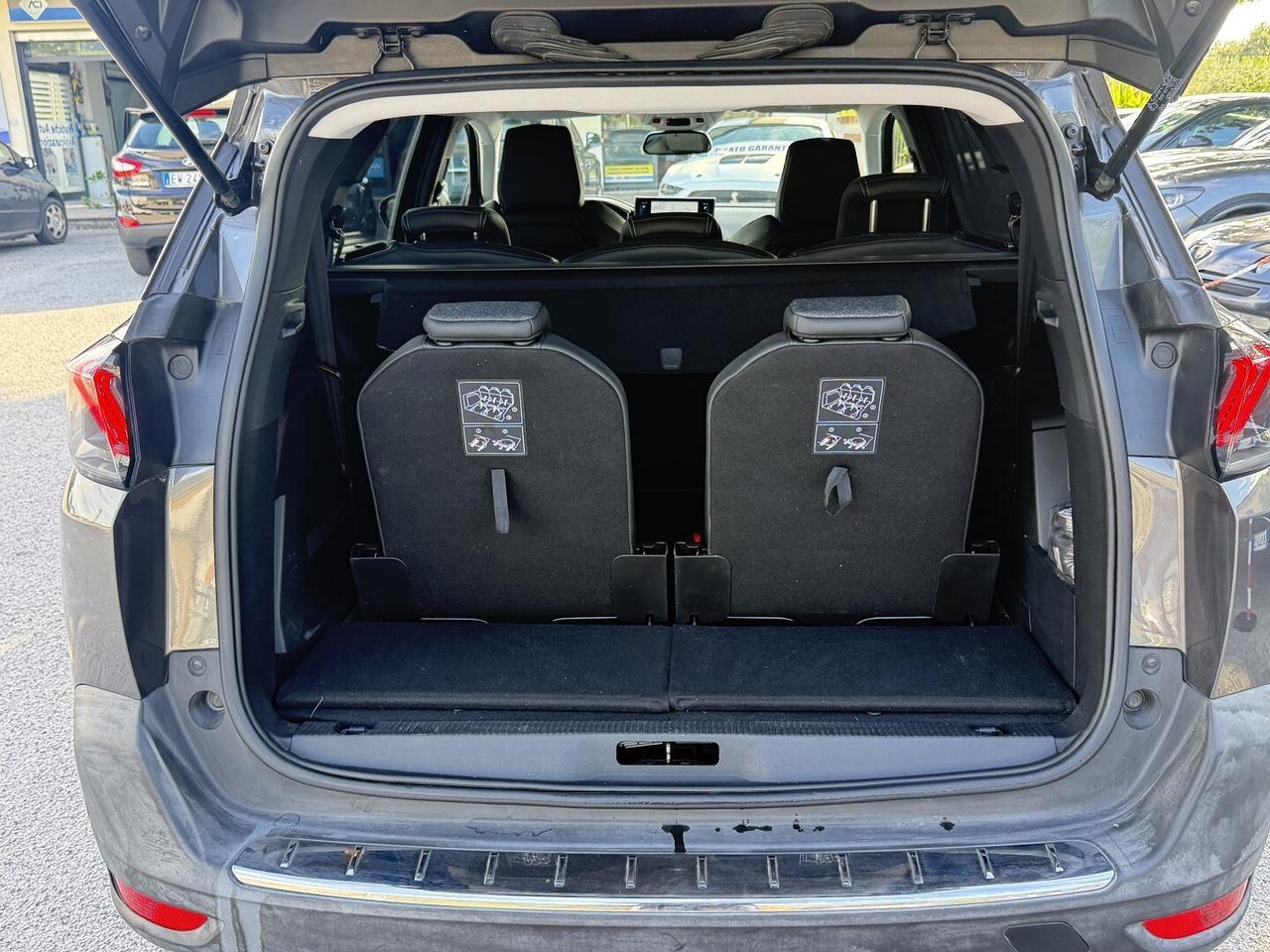 PEUGEOT 5008 1.5TDCI 4X4 GT LINE 7 POSTI