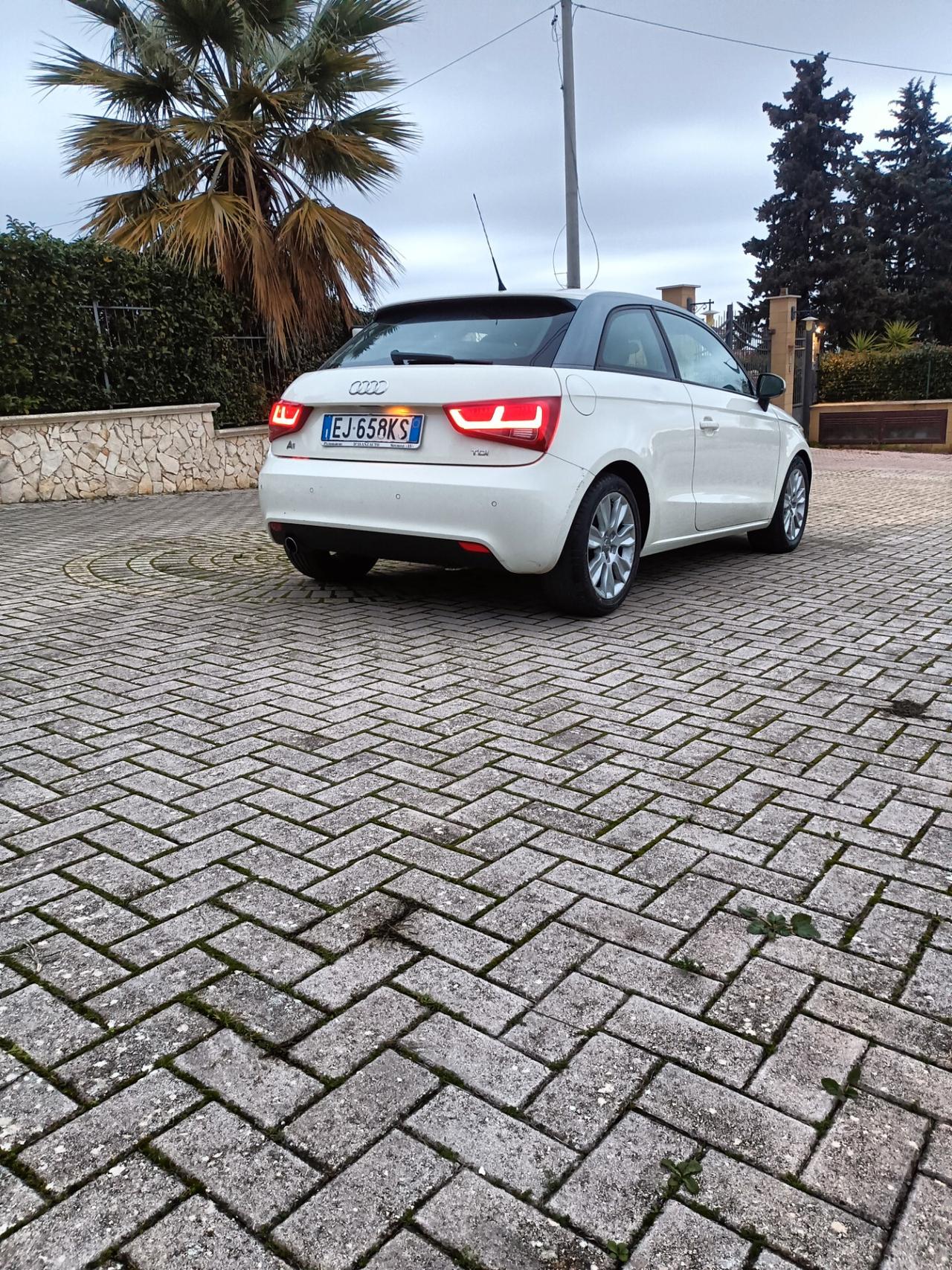 Audi A1 1.6 TDI 105 CV Ambition