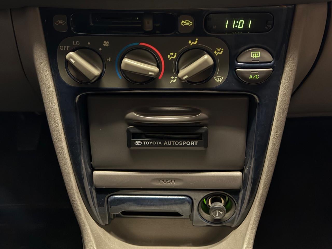 MERAVIGLIOSA TOYOTA COROLLA CON SOLI 72.565 KM