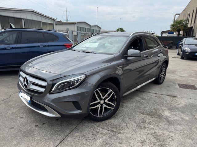 MERCEDES-BENZ GLA 200 d Automatic 4Matic Enduro Activity TETTO PANORAMIC