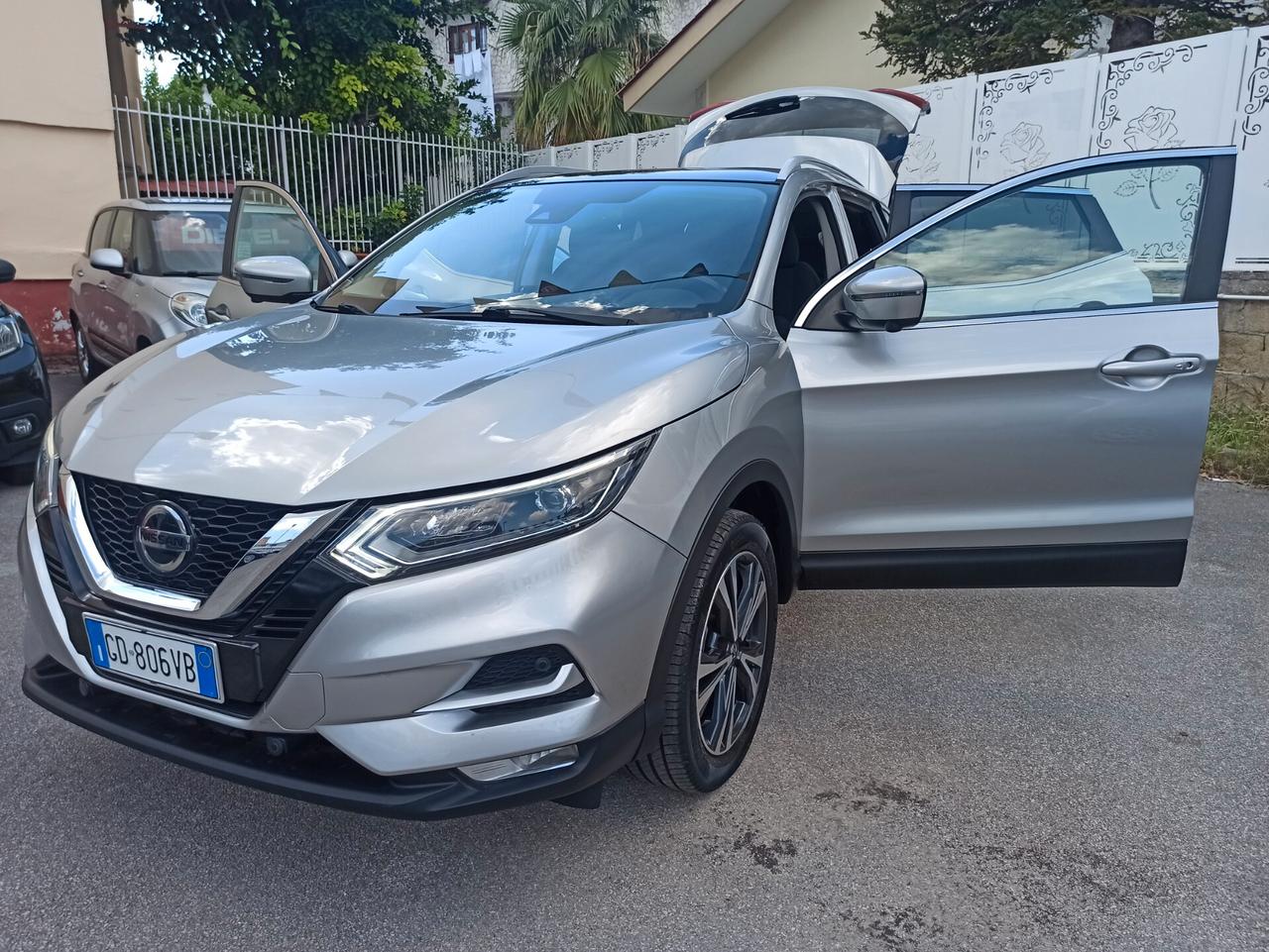 Nissan Qashqai 1.5 dCi 115 CV N-Connecta Tetto Panoramico