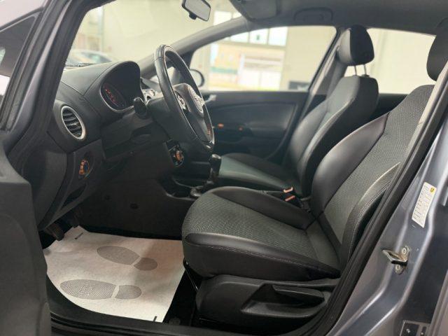 OPEL Corsa 1.2 5 porte Cosmo