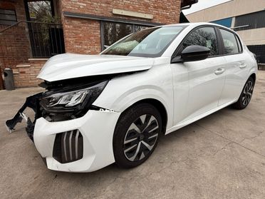 Peugeot 208 1.2 75cv INCIDENTATA MOTORE OK
