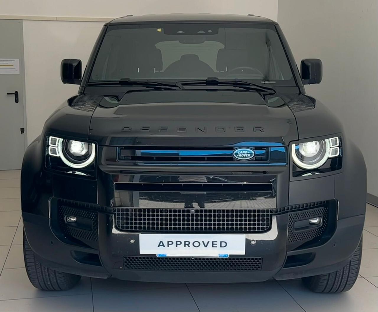 Land Rover Defender 110 3.0D I6 200 CV AWD Auto SE