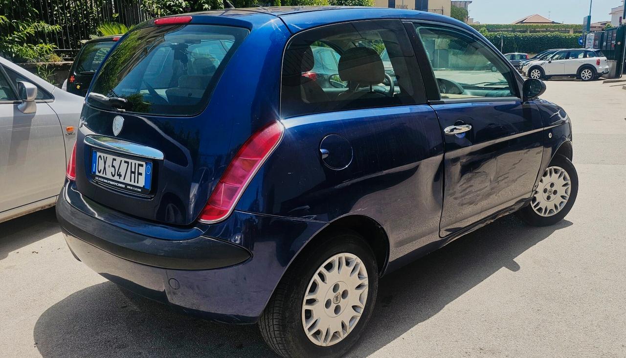 Lancia Ypsilon 1.2