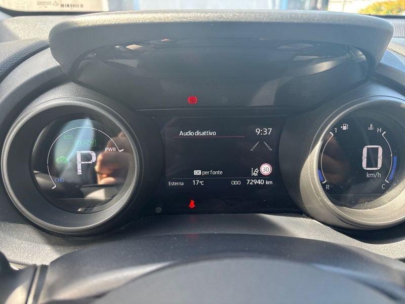 Toyota Yaris Hybrid Trend MY22
