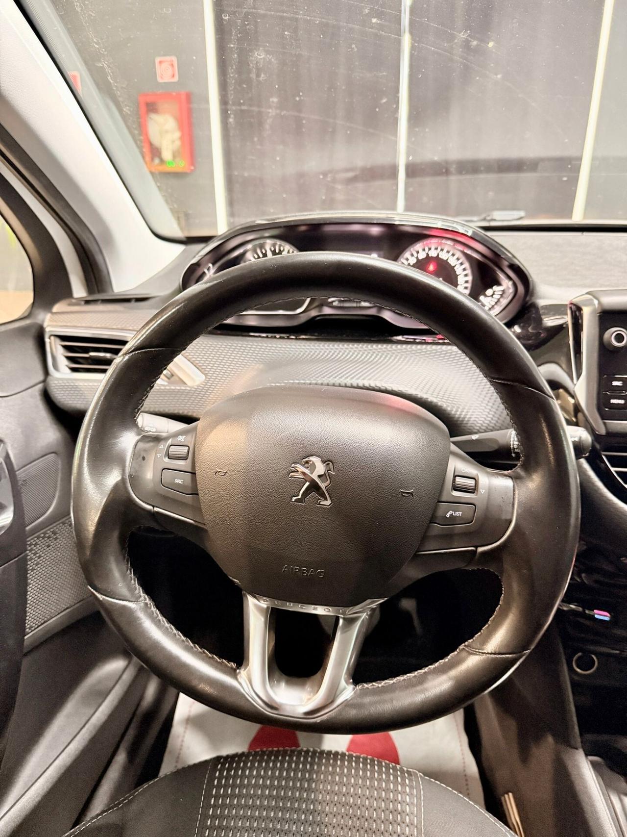 Peugeot 208 PureTech Turbo 110 EAT6 S&S 5 porte Allure