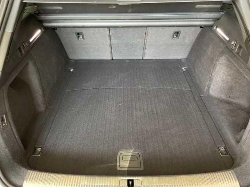 Audi A4 V 2019 Avant 40 2.0 tdi mhev S line edition quattro 204cv s-tron