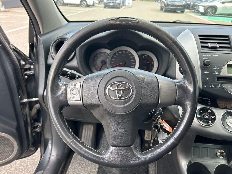 Toyota RAV4 RAV4 2.2 D-4D 136 CV Sol