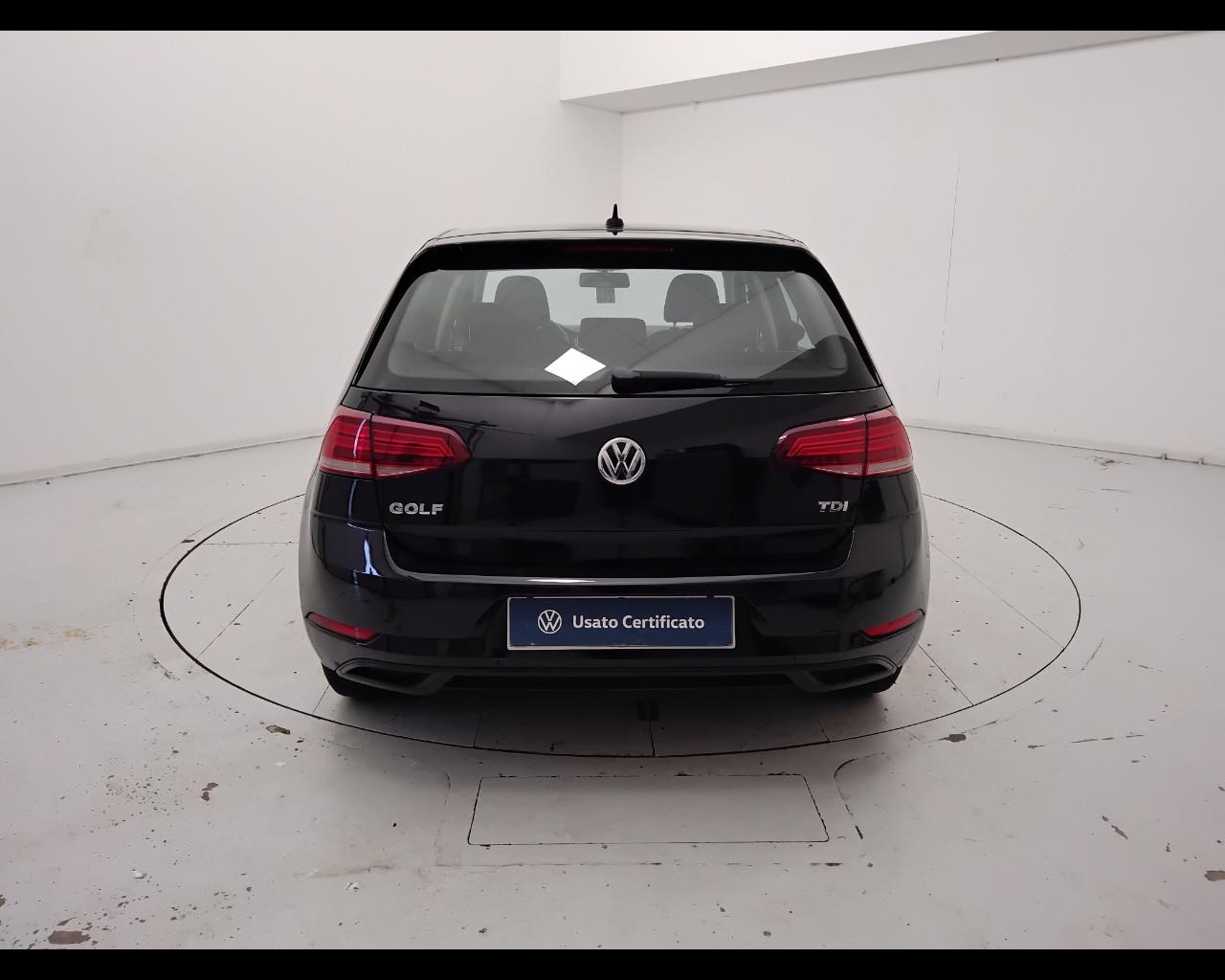 VOLKSWAGEN Golf VII 2017 5p - Golf 5p 1.6 tdi Trendline 90cv