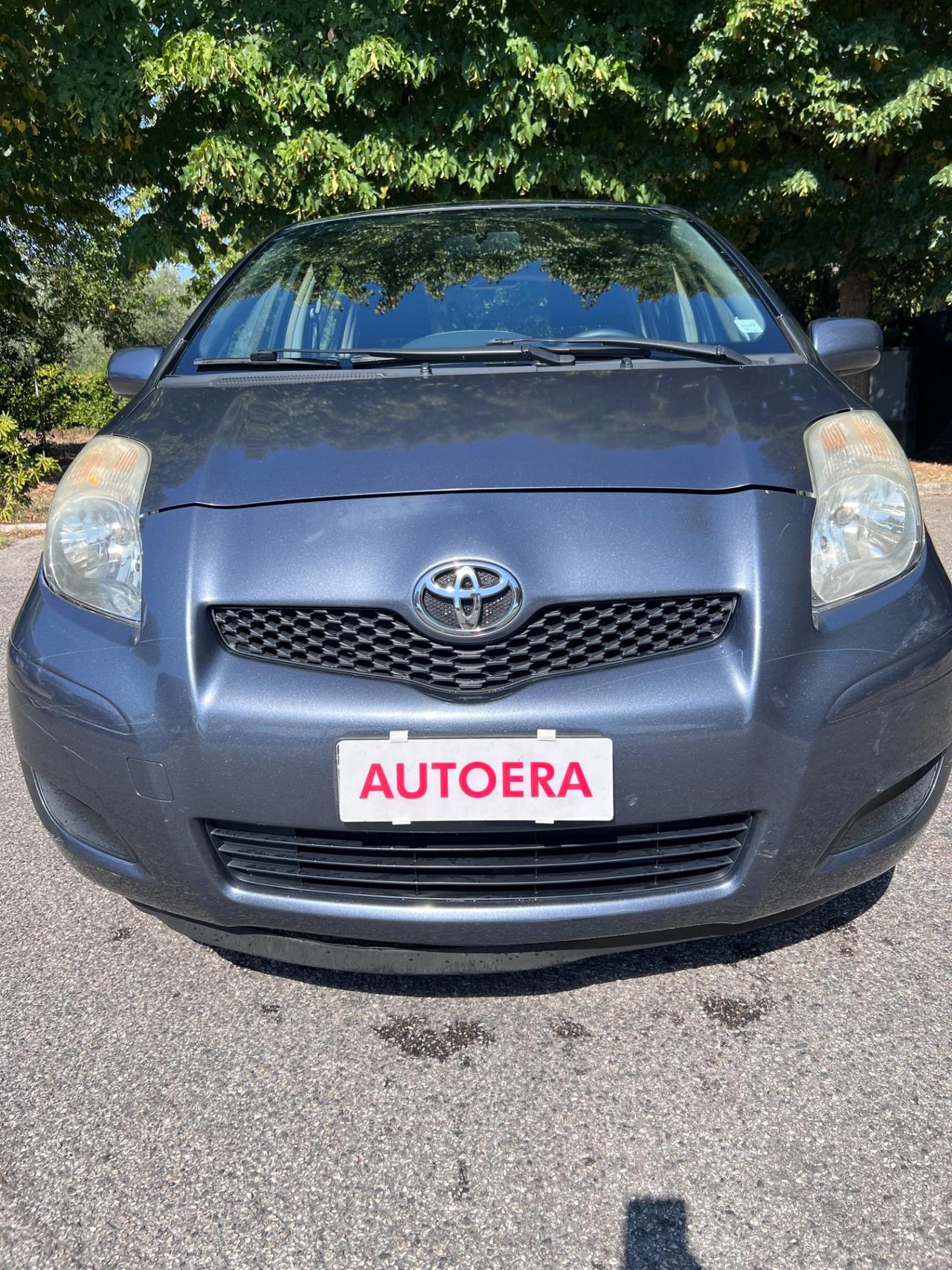 Toyota Yaris 1.0 5 porte
