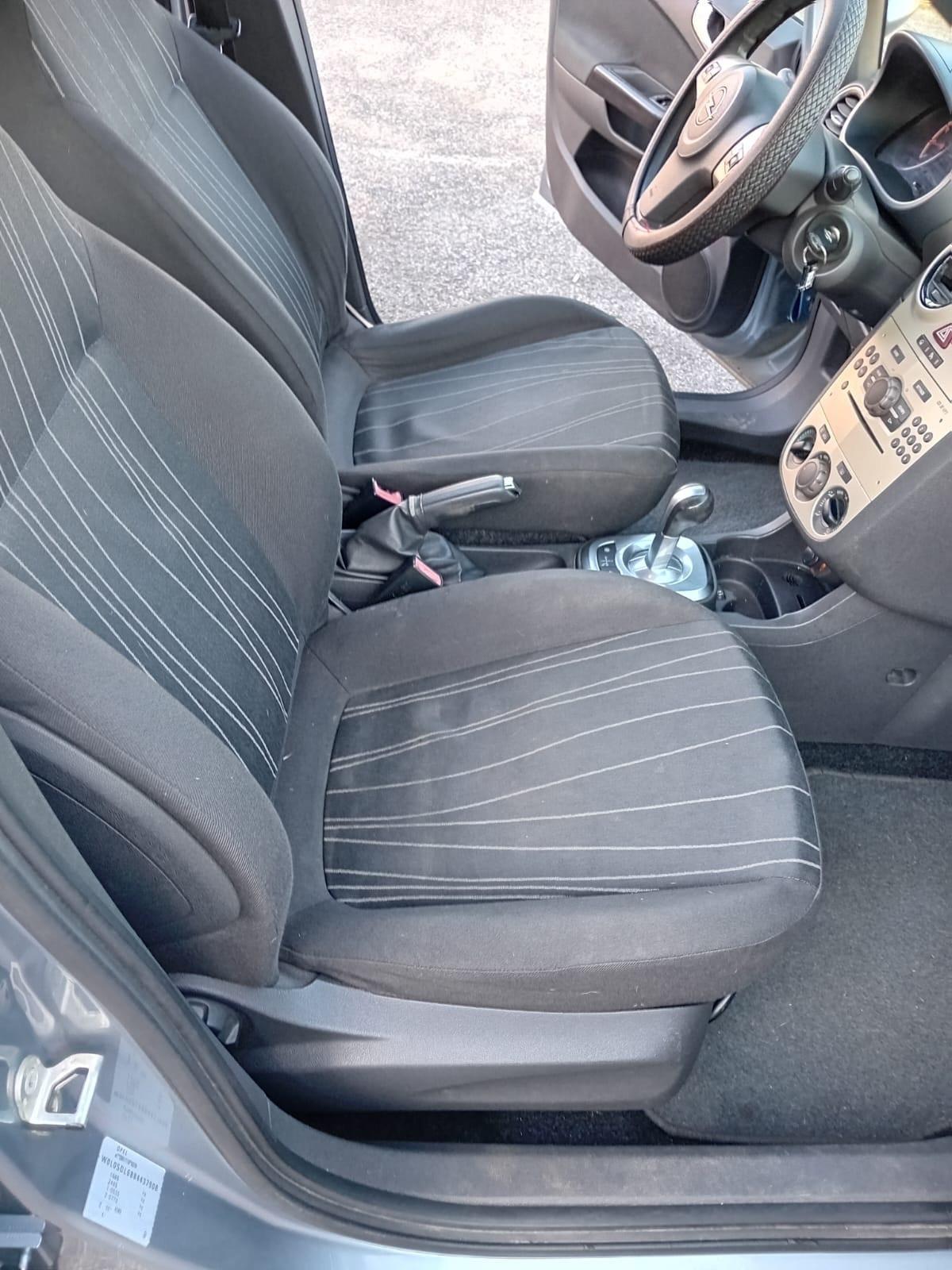 Opel Corsa 1.0 12V 5 porte Enjoy