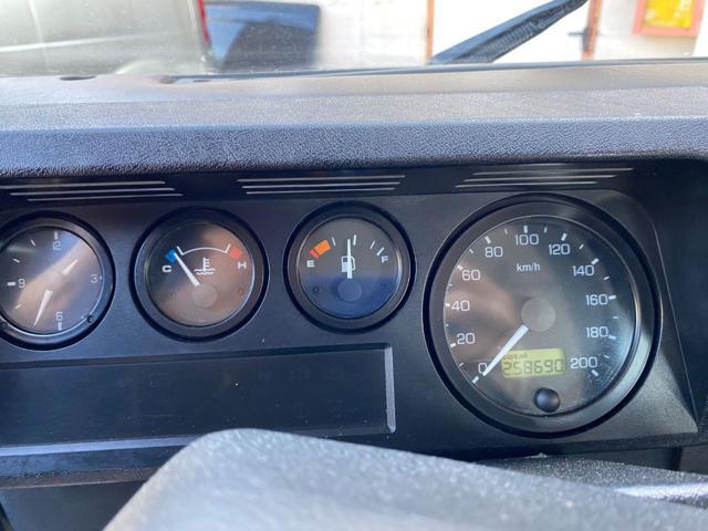 LAND ROVER Defender 90 2.5 Td5 3 posti