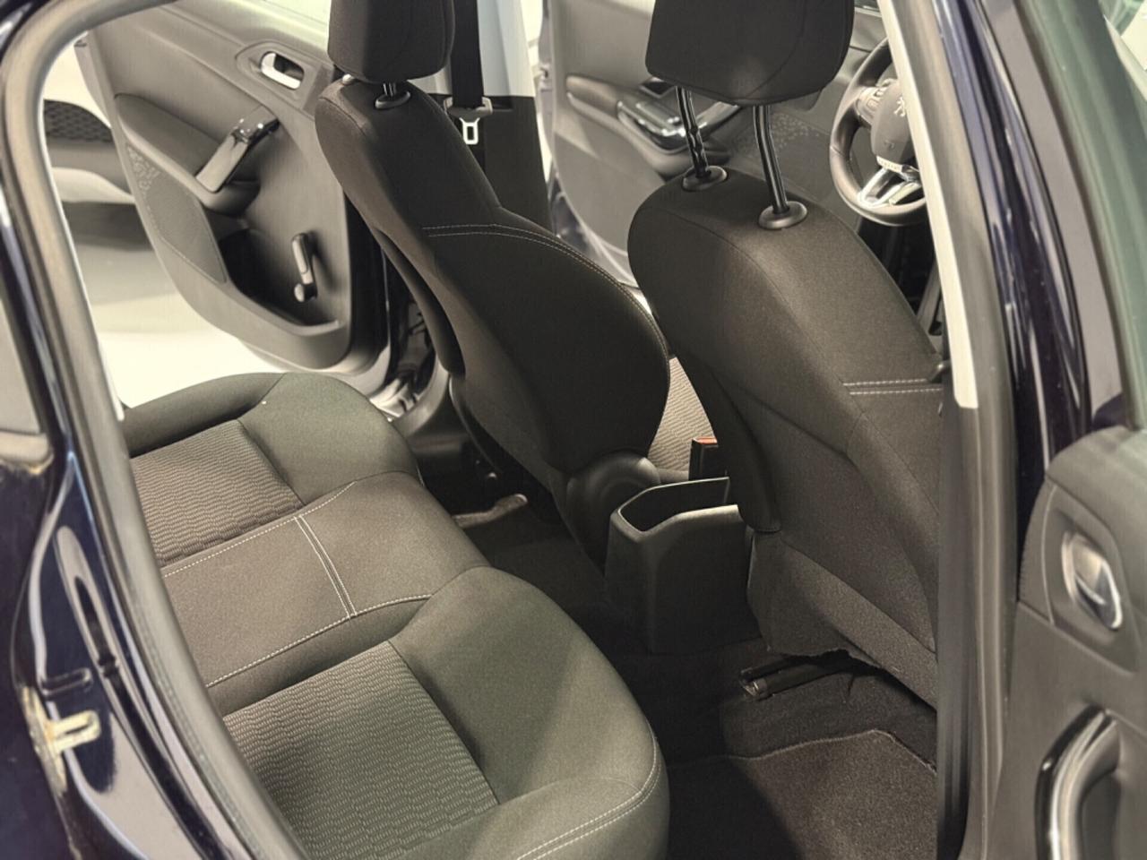 Peugeot 208 5p 1.5 bluehdi 60.000km CERTIFICATI!