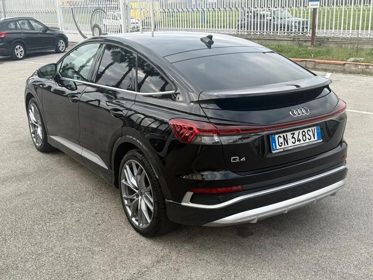 Audi Q4 35 e-tron S line edition