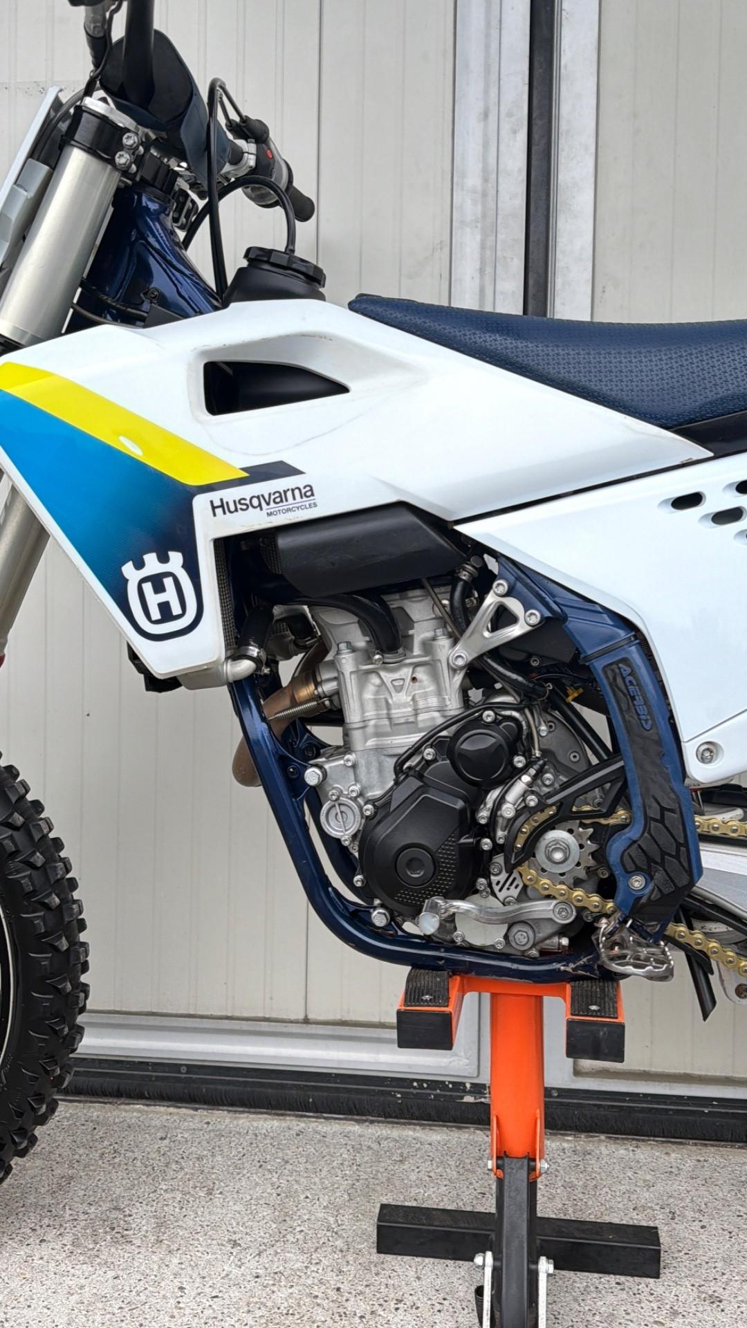 Husqvarna FC 250