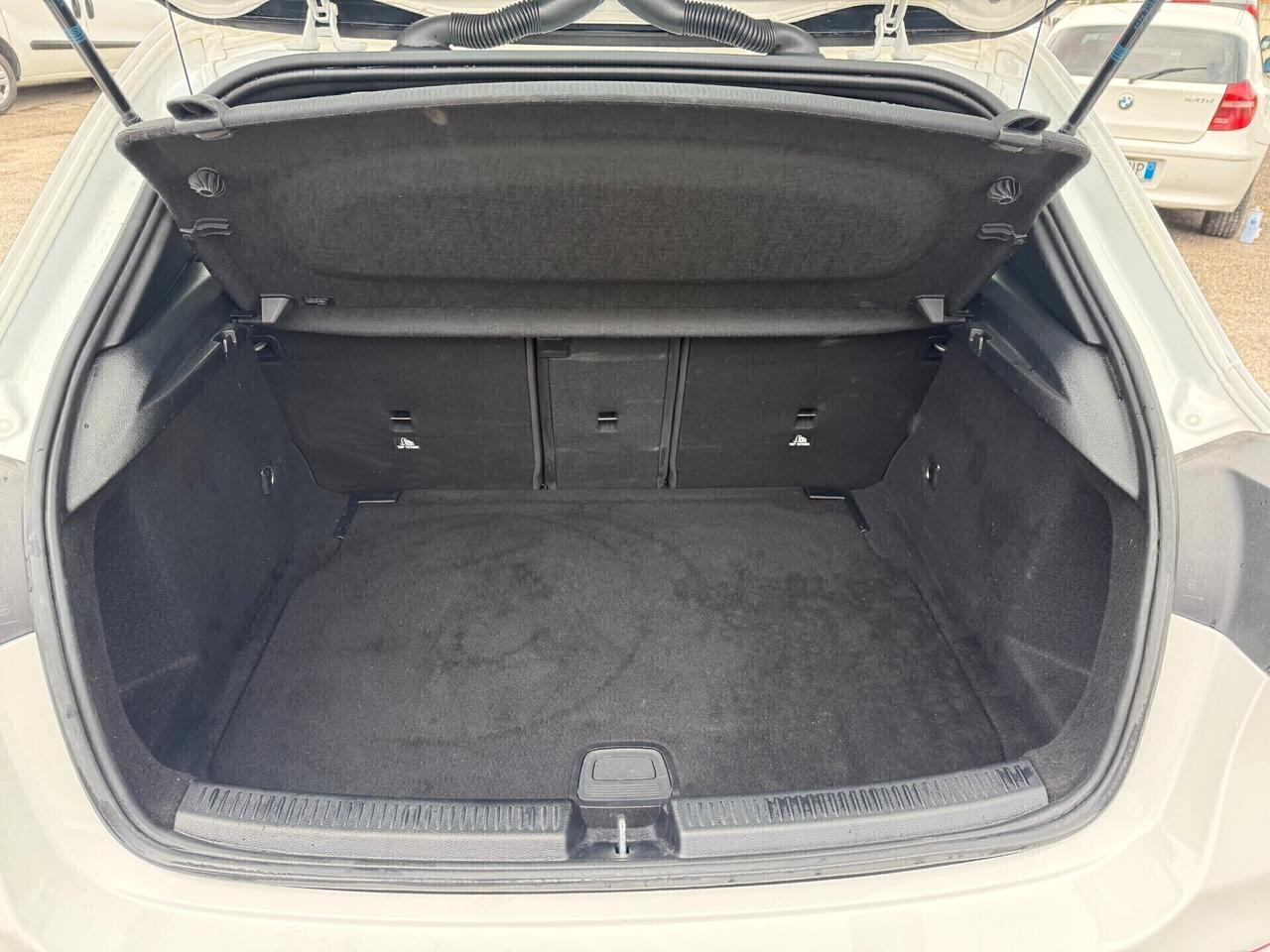 Mercedes-benz A 180 A 180 d Automatic Premium