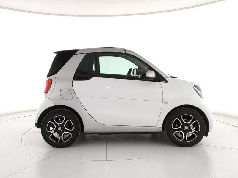 smart fortwo fortwo 70 1.0 twinamic cabrio Passion