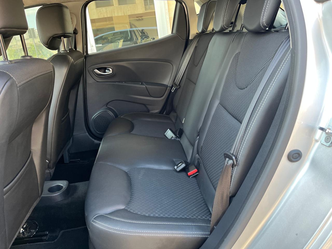 Renault Clio dCi 90 CV 5 porte Moschino Zen