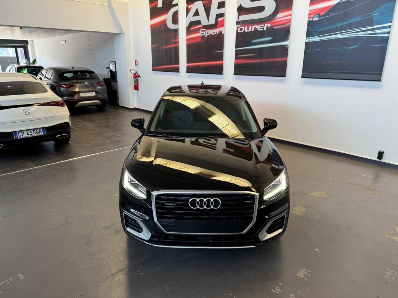 Audi Q2 40 TFSI quattro S tronic Identity Black