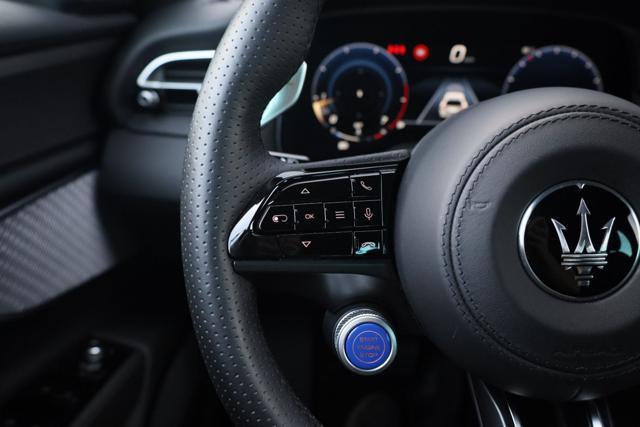 MASERATI Grecale MHEV 300 CV AWD GT Q4