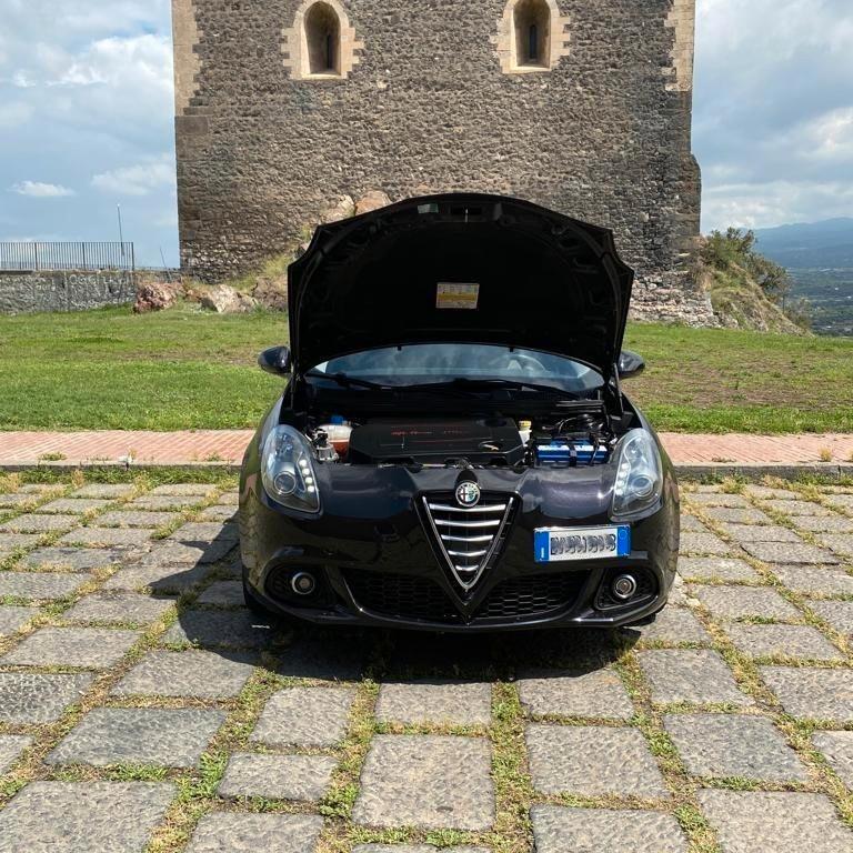 Alfa Romeo Giulietta 1.6 JTDm-2 105 CV Distinctive