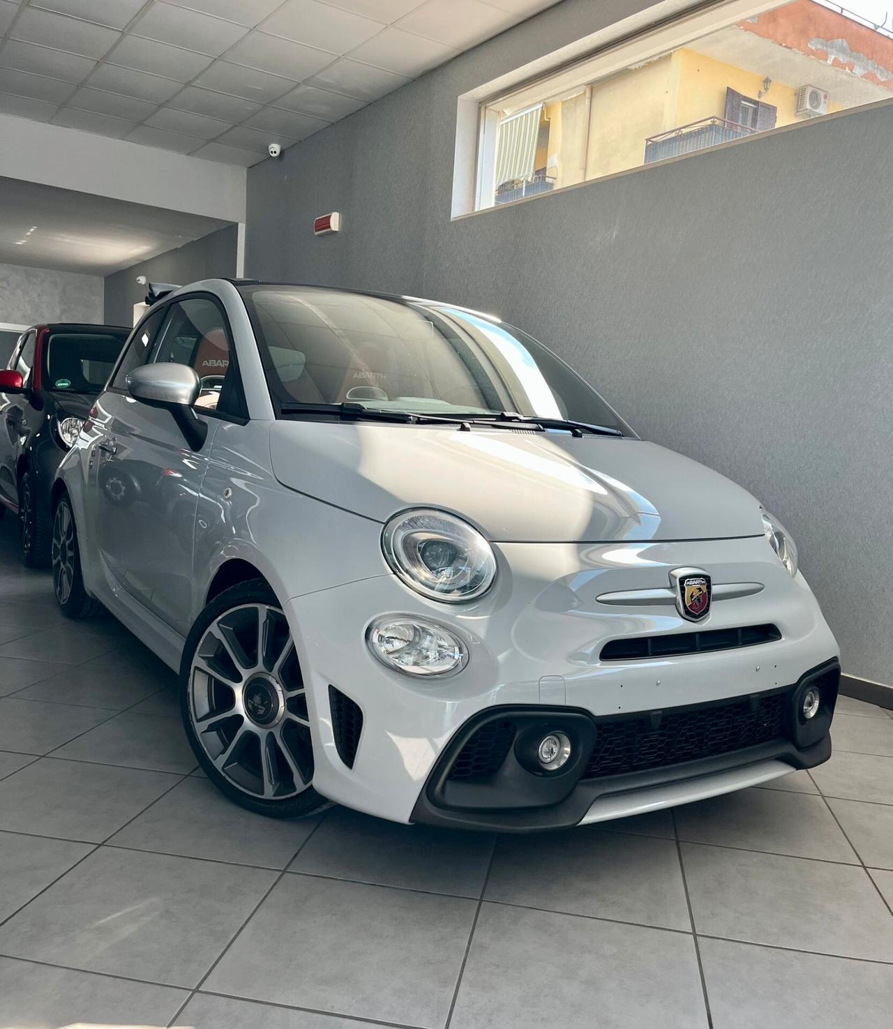 Abarth 595 C 1.4 Turbo T-Jet 165 CV Turismo