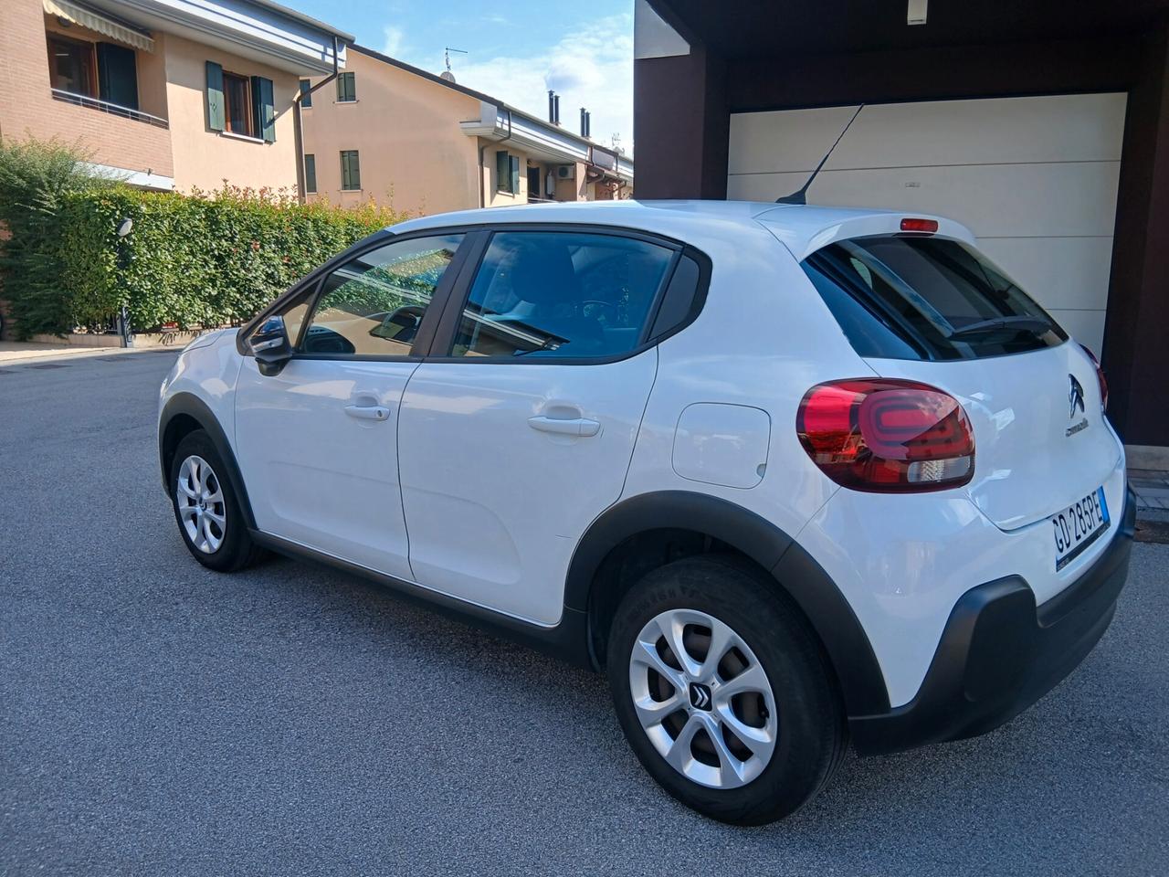 Citroen C3 PureTech 83 S&S Feel ok NEO patentati a € 169 mese